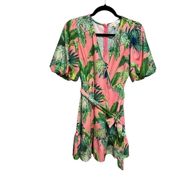 Flying Tomato B-Neck Wrap Tropic Leaf Leaves Print Dress with Puff Short Sleeves - Picture 6 of 11